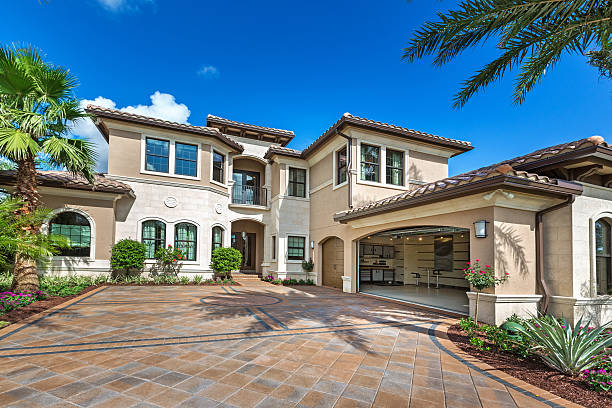 Best Professional Driveway Pavers  in Oak Grove, MS