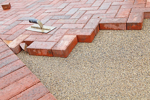 Best Driveway Paving Contractor  in Oak Grove, MS